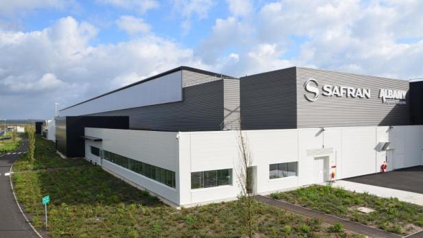 Le groupe Safran investit plusieurs millions d'euros et recrute