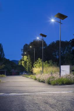 Lampadaire solaire autonome